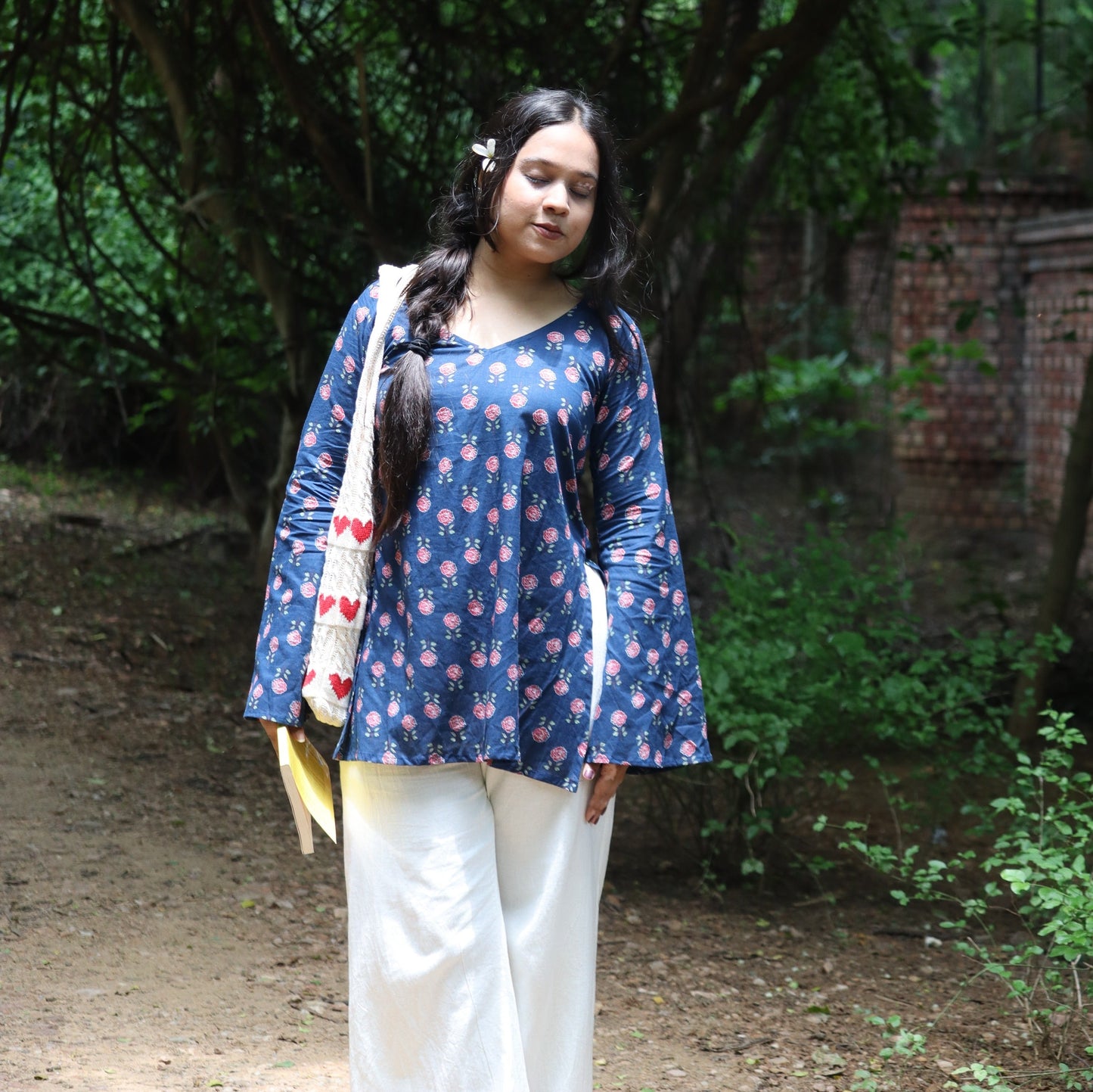 ADAH - Bell Sleeves