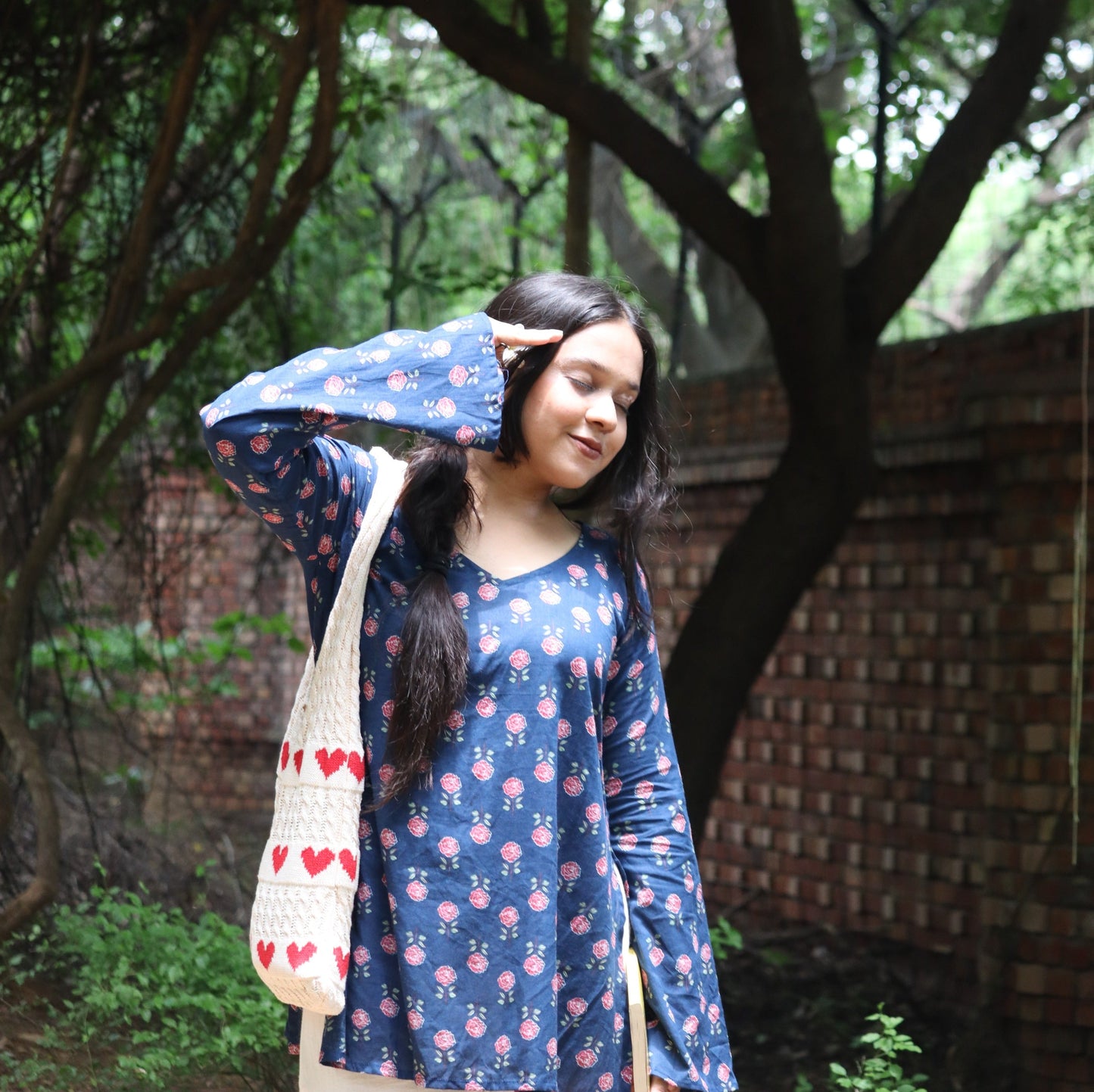 ADAH - Bell Sleeves