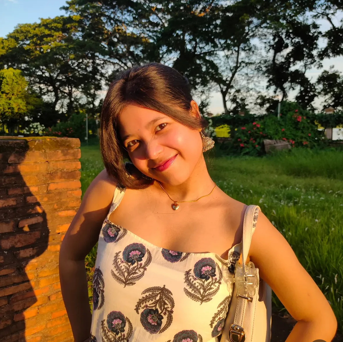 LEELA - Strap Kurti