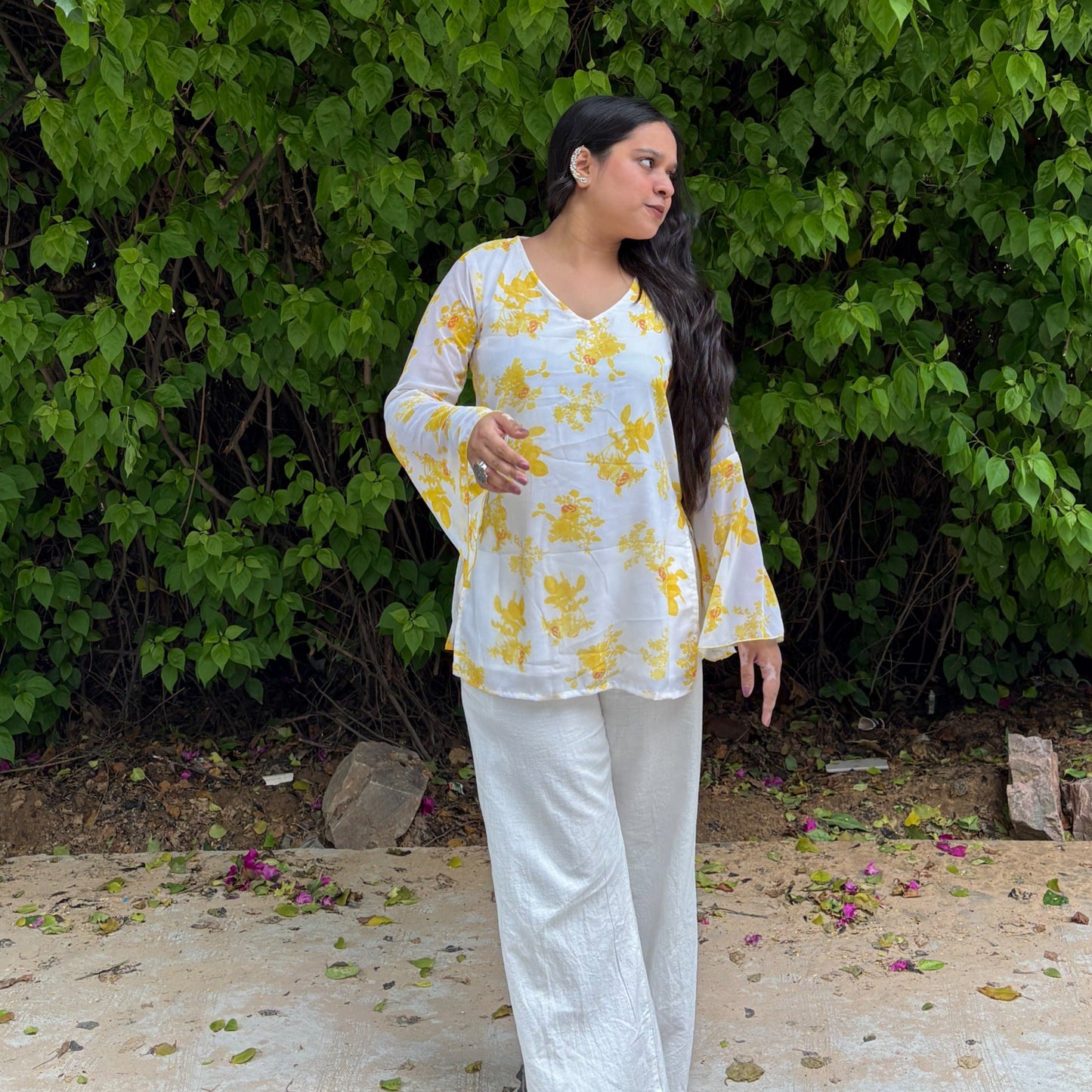 YELLOW - Flowy