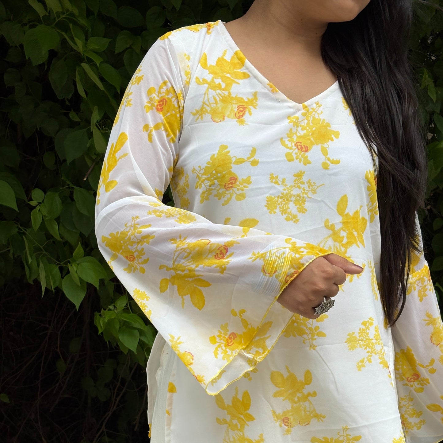 YELLOW - Flowy