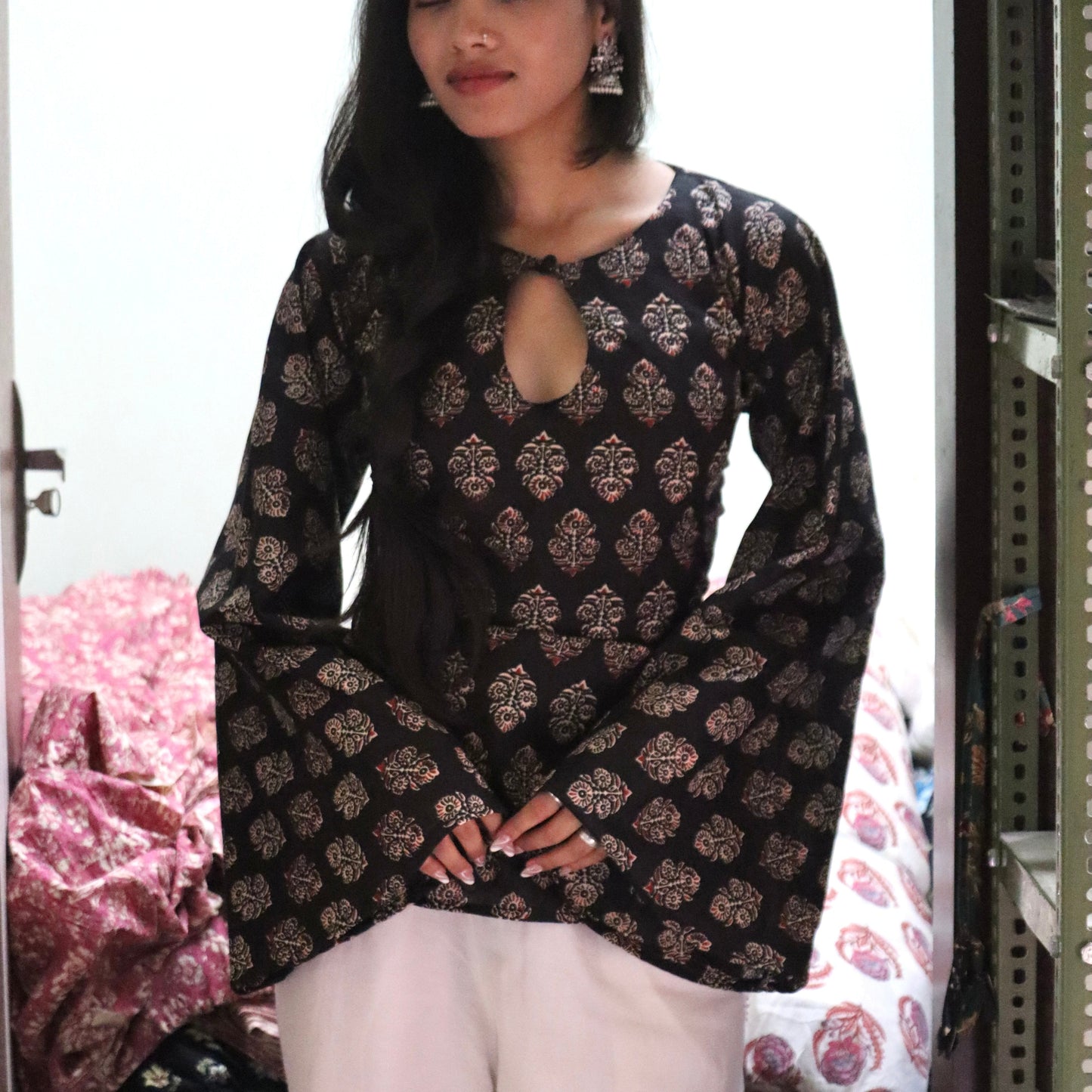 KYRA - Keyhole Neck Kurti