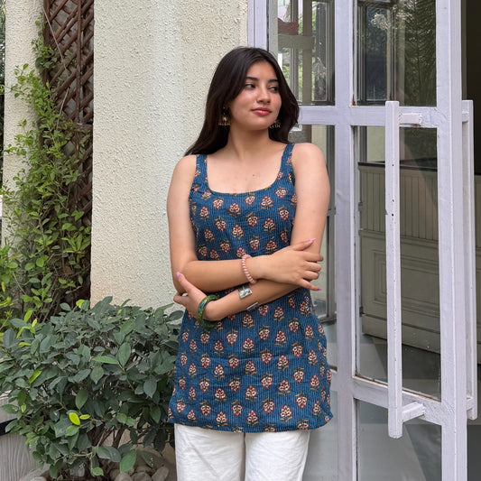 NEERJA-Strap Kurti