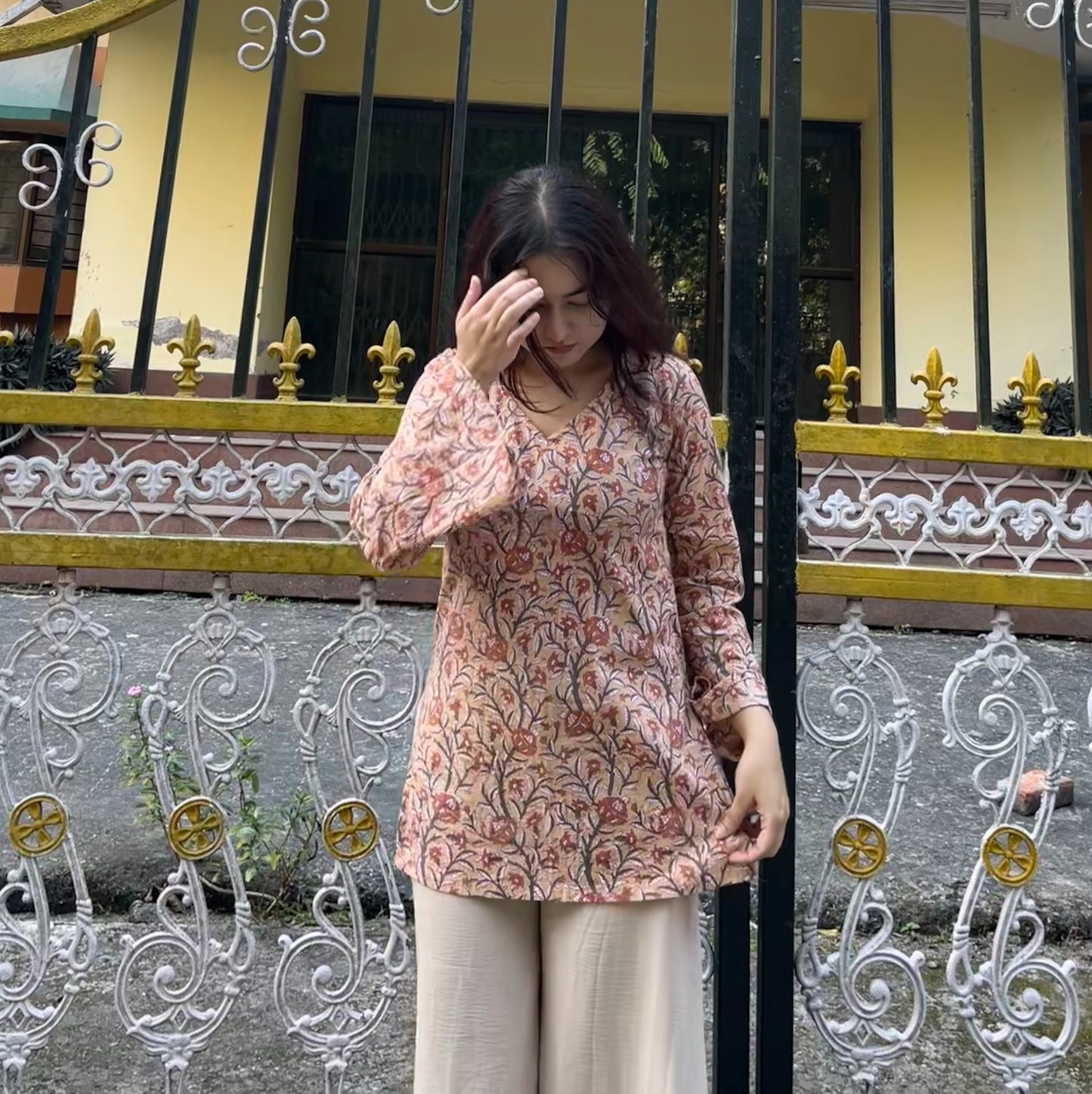 MAYA - Bell Sleeves