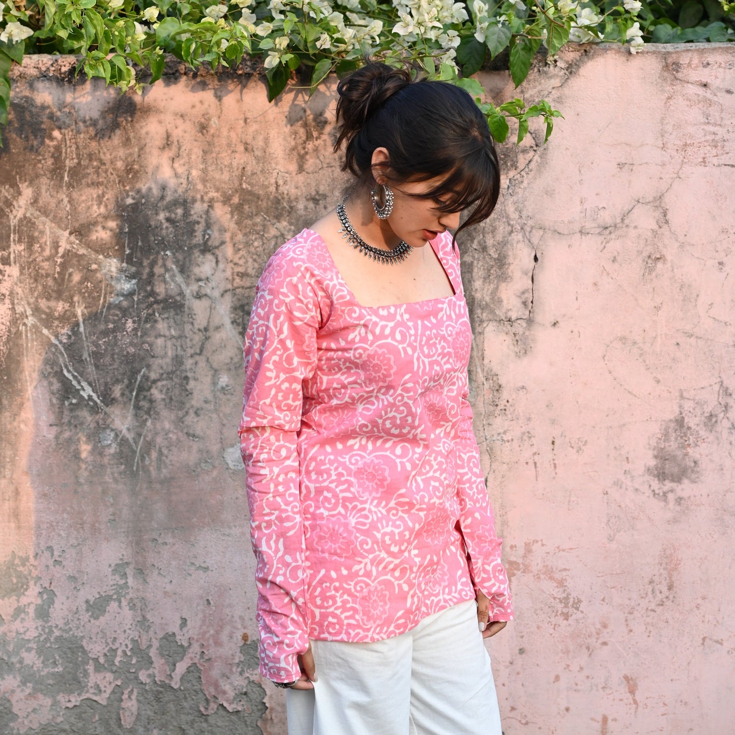 MISHTI - Adjuster Back 90s Kurti